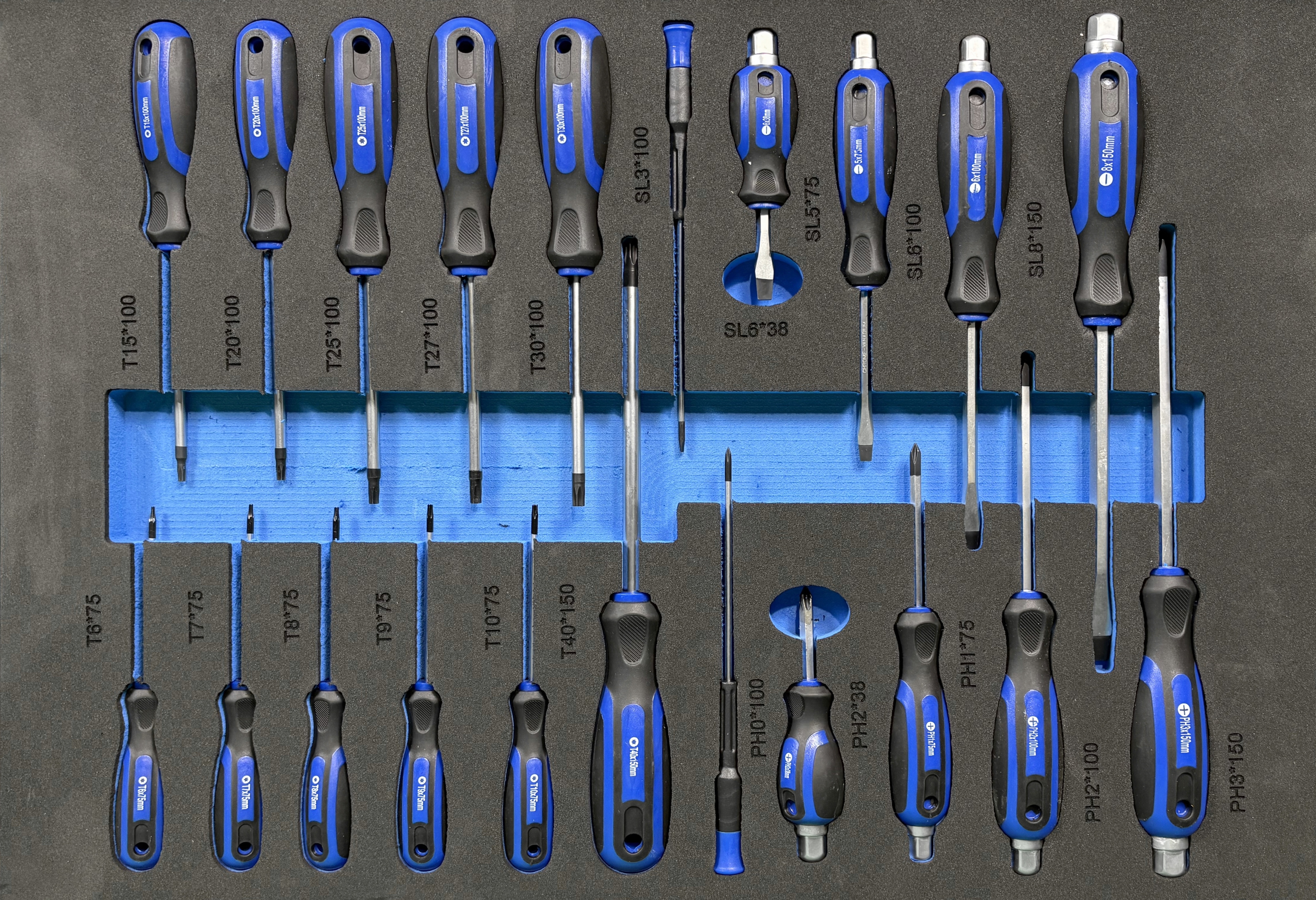 BL-5001 - Dielenský vozík s CRV náradím 250 ks 12 zásuviek (39)